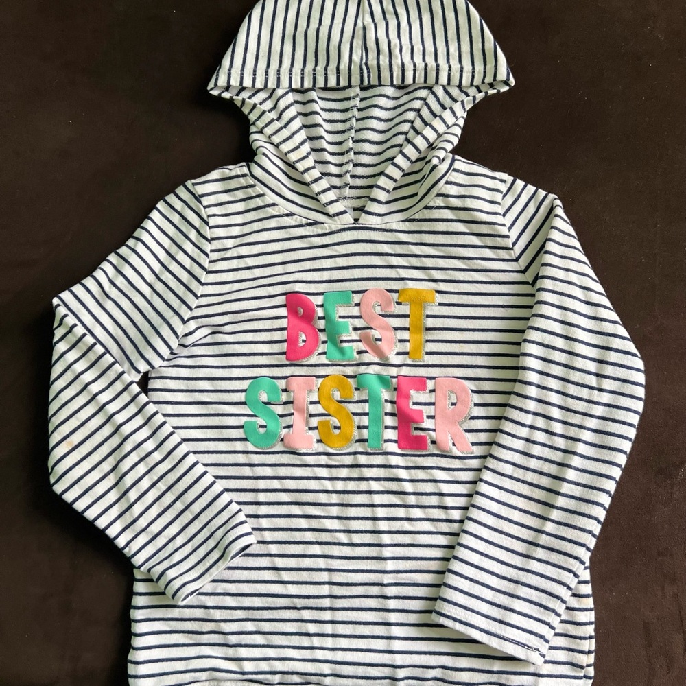 Girls Hoodie “Best Sister” Shirt